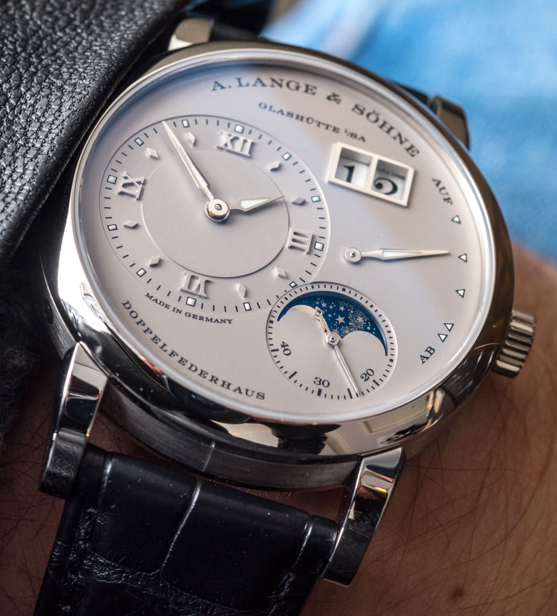 a-lange-sohne-lange-1-moon-phase-day-night-indicator-2016--16