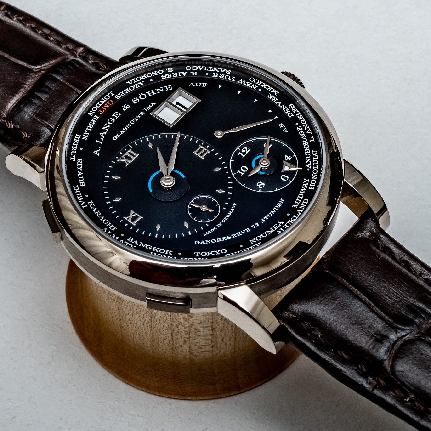 a lange  sohne lange 1 time zone