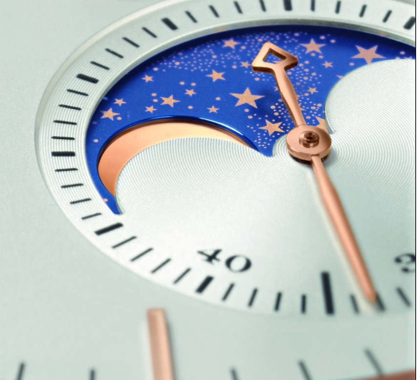 A-Lange-Sohne-Saxonia-Moon-Phase--6