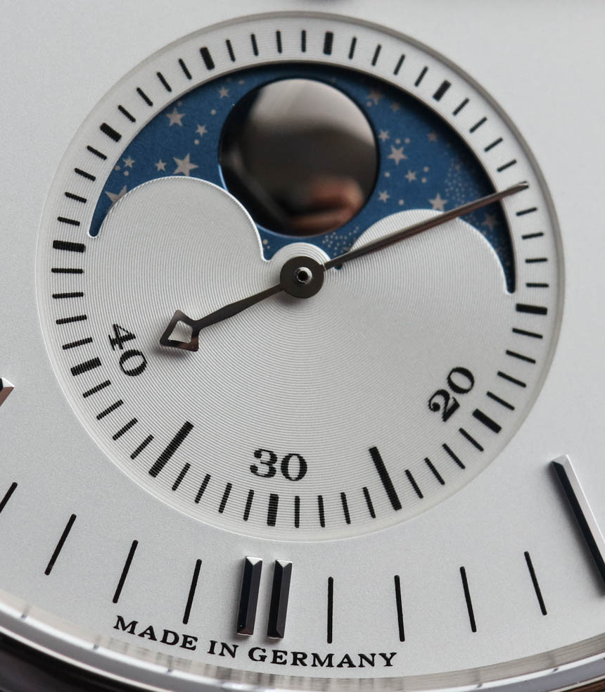 A-Lange-Sohne-Saxonia-Moon-Phase-3