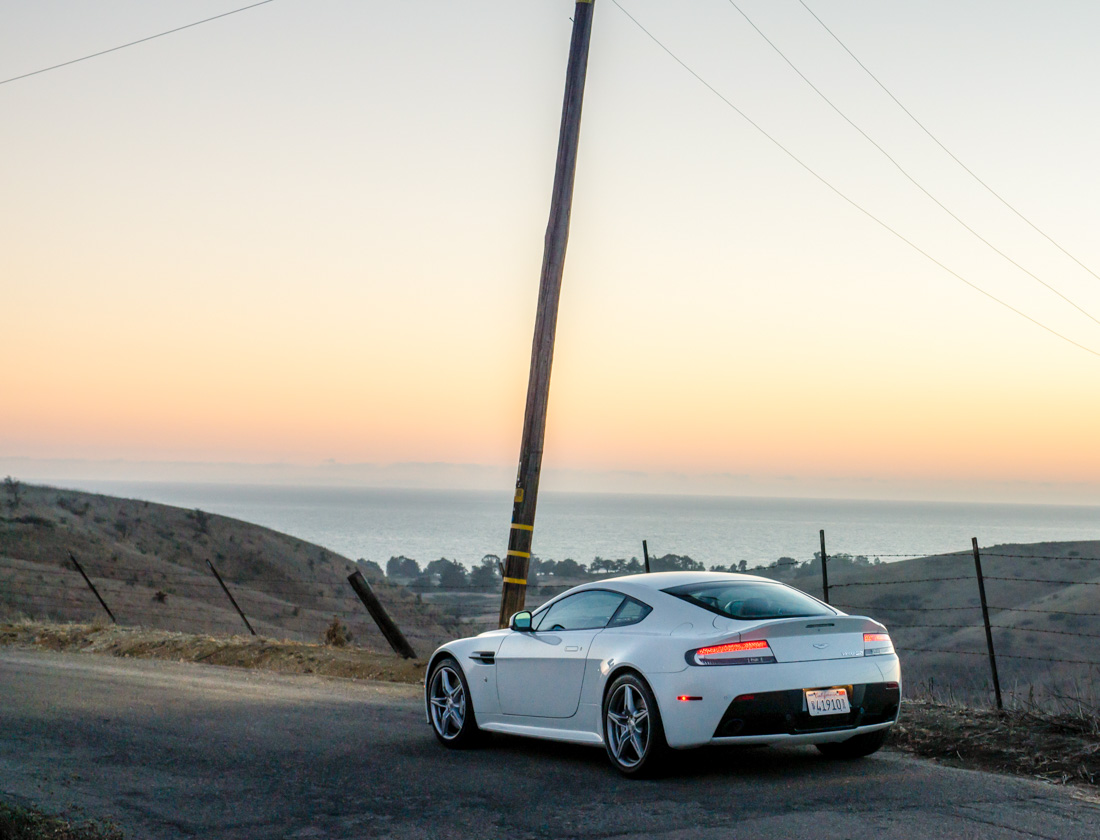 Aston-Martin-Vantage-GTS-2016--6