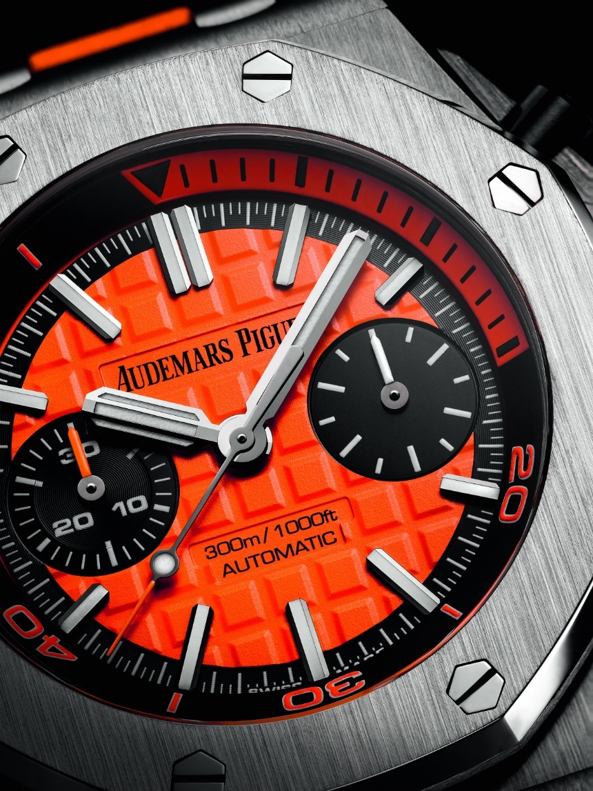 Audemars-Piguet-Royal-Oak-Offshore-Diver-Chronograph-Watch--3