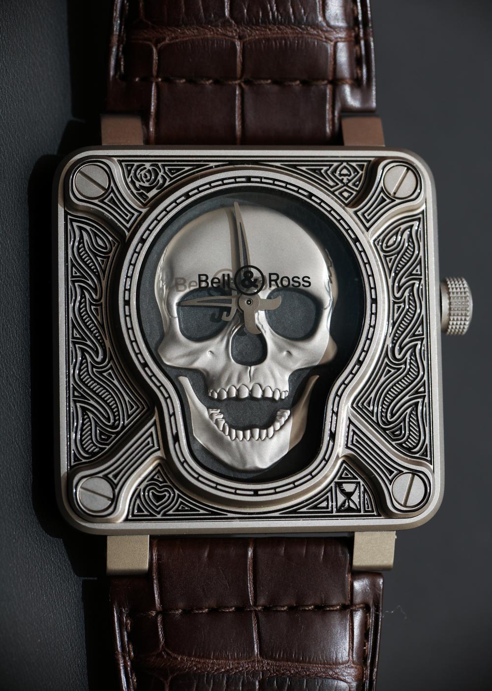 Bell-Ross-BR01-Burning-Skull-watch-7