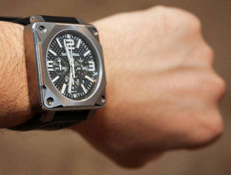 Bell-Ross-BR01-Pro-Titanium-Carbon-Fiber-1
