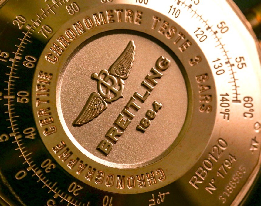 Breitling-Navitimer-01-Gold-43mm--25