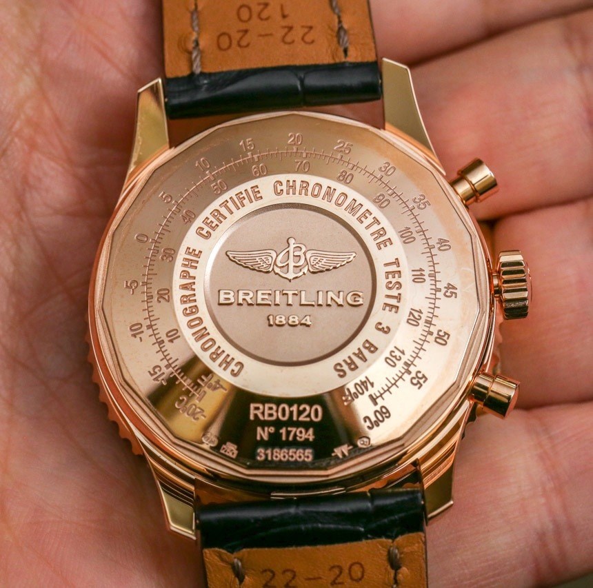Breitling-Navitimer-01-Gold-43mm--26