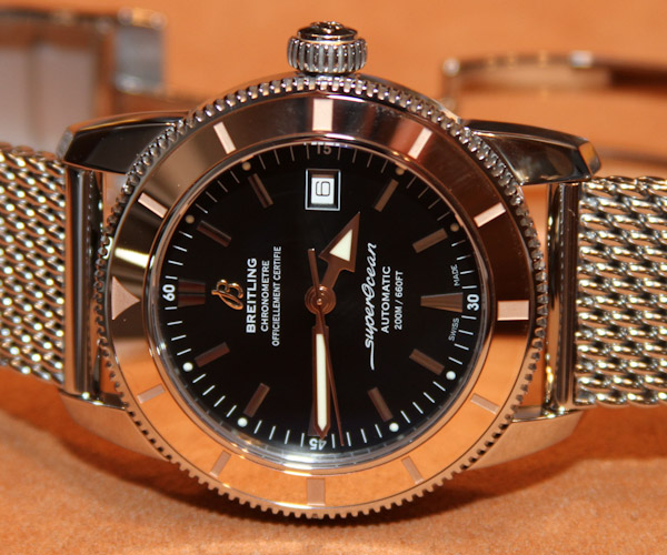 Breitling Superocean Heritage Chronograph Gold-4