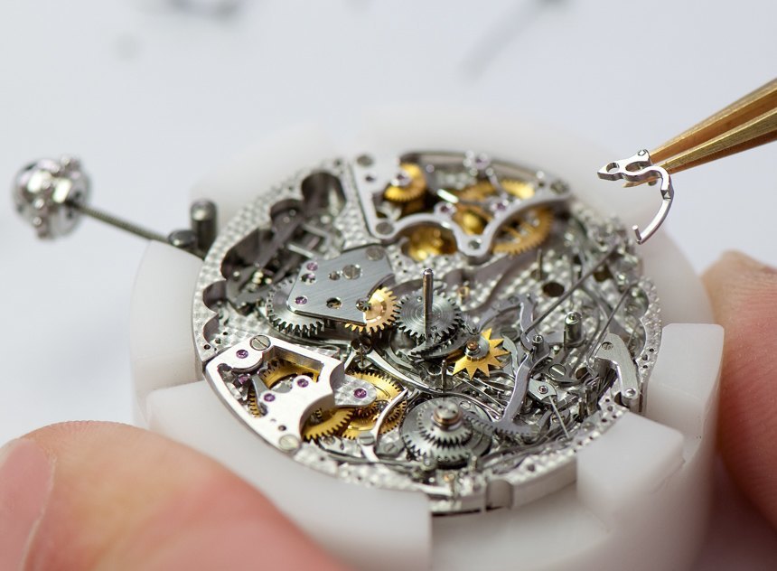 Bulgari-Haute-Horlogerie-Workshop--11