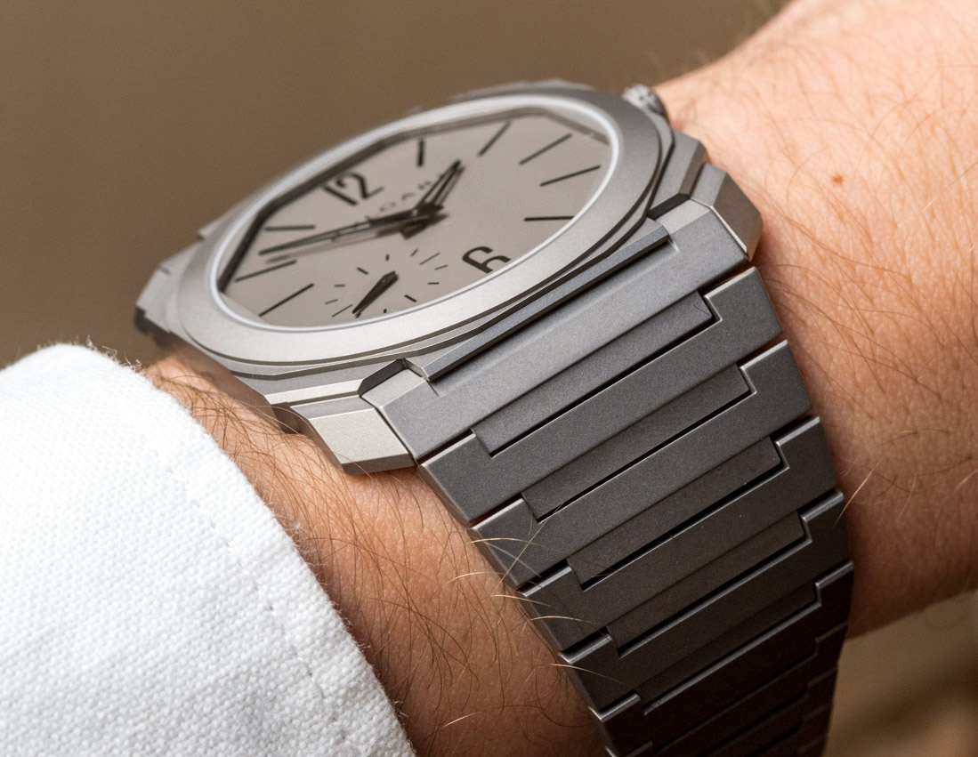 Bulgari-Octo-Finissimo-Automatic-Thinnest-Titanium-Sand-Blasted-2017--18