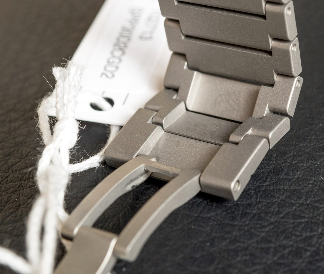 Bulgari-Octo-Finissimo-Automatic-Thinnest-Titanium-Sand-Blasted-2017--23