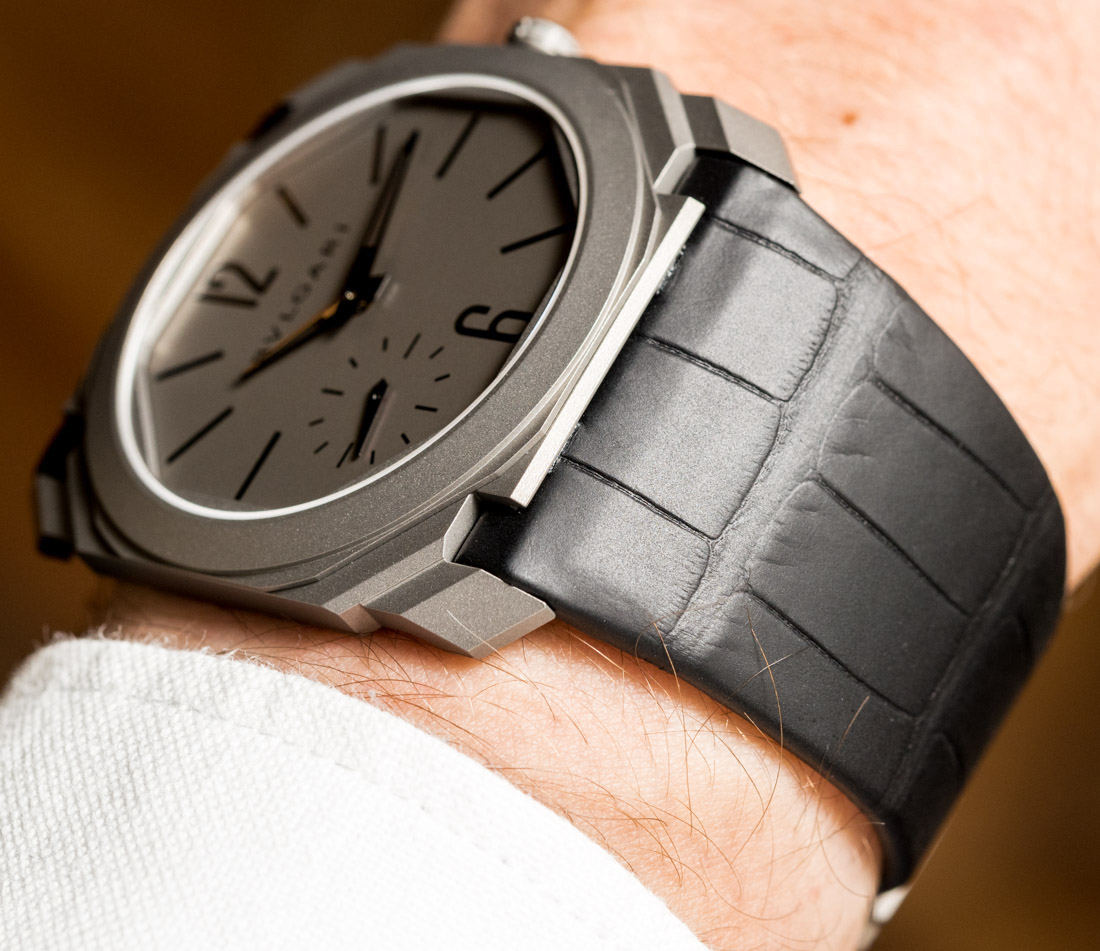 Bulgari-Octo-Finissimo-Automatic-Thinnest-Titanium-Sand-Blasted-2017--4