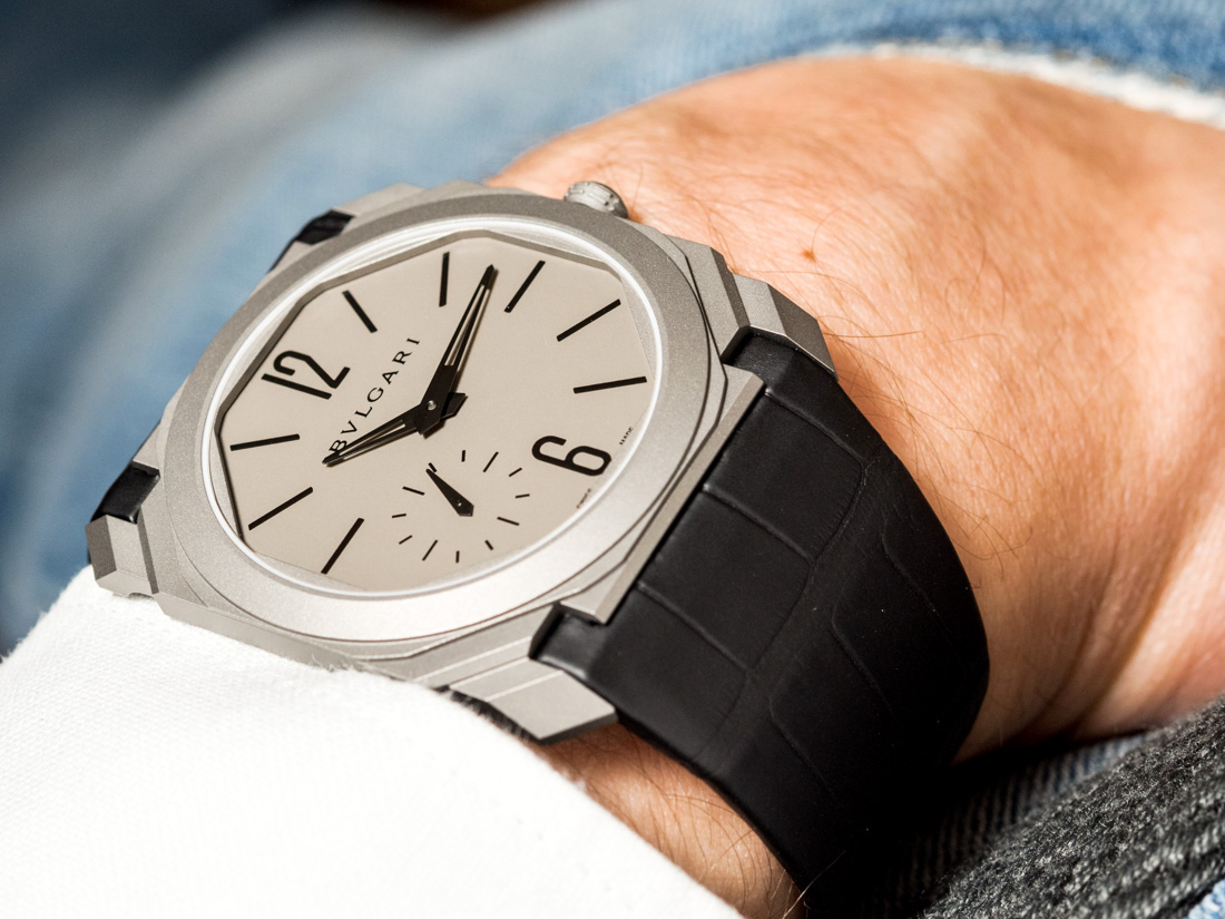 Bulgari-Octo-Finissimo-Automatic-Thinnest-Titanium-Sand-Blasted-2017--5