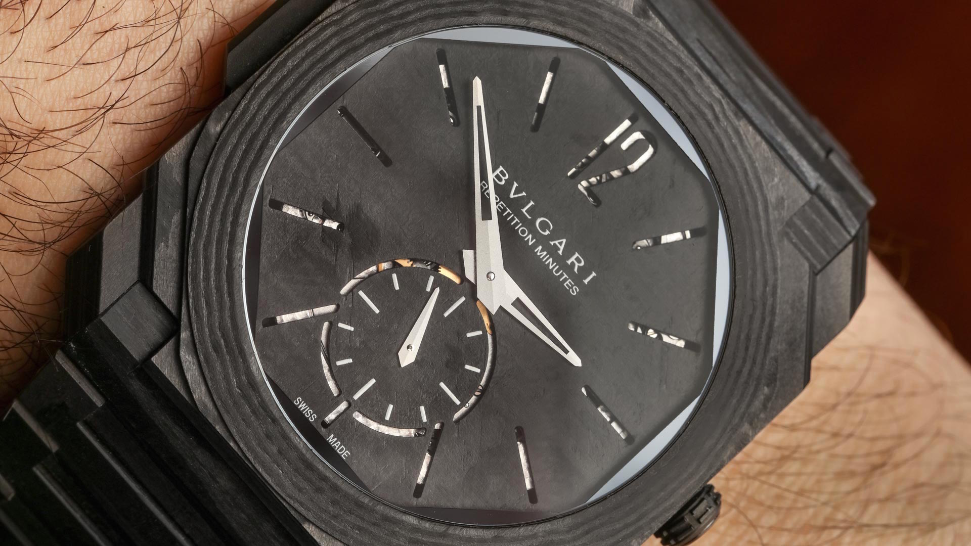 bulgari watches octo finissimo minute repeater carbon