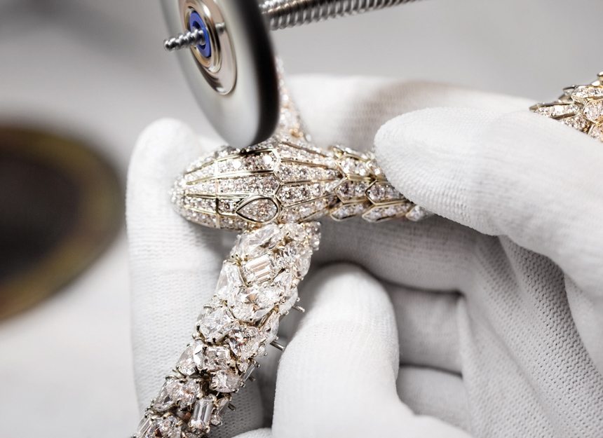 Bulgari-Serpenti-Tubogas-Watch-Bracelet-High-Jewelry-Diamonds--13