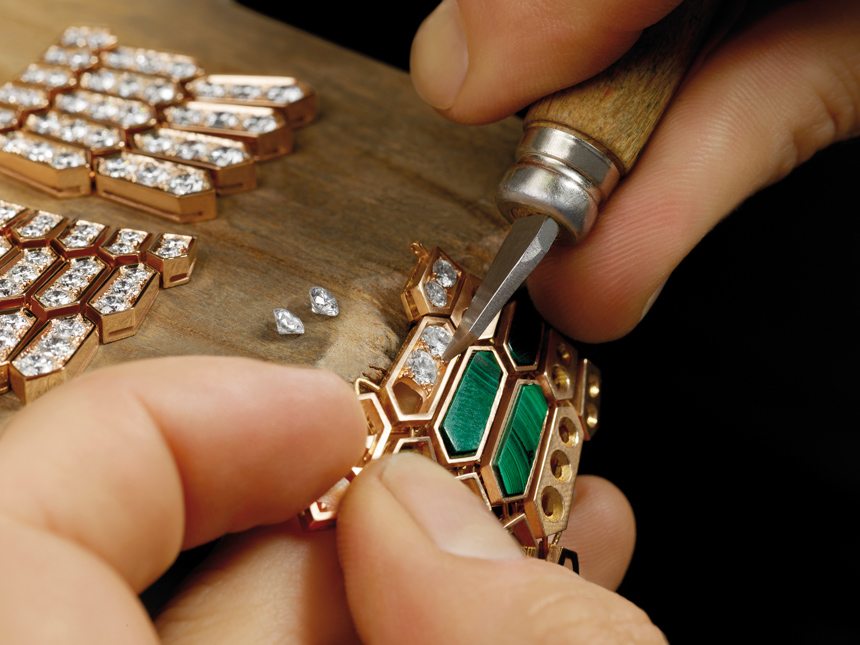 Bulgari-Serpenti-Tubogas-Watch-Bracelet-High-Jewelry-Diamonds--7