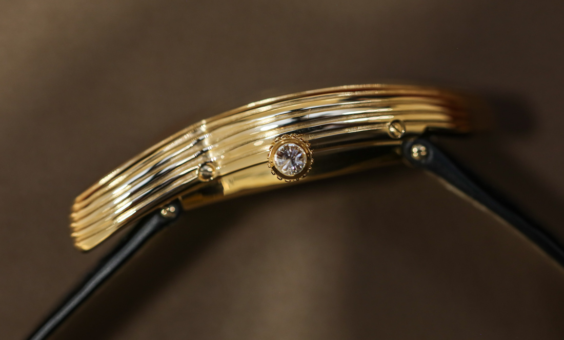 Cartier Crash Radieuse crown
