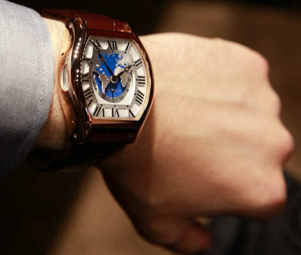 Cartier Tortue XXL Multiple Time Zones-5