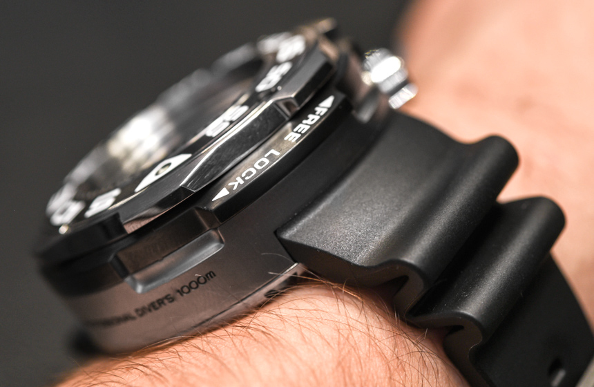 Citizen-Eco-Drive-Promaster-Professional-Diver-1000m-Watch-14