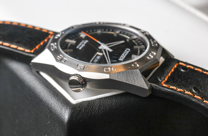 citizen-eco-drive-super-titanium-aw0060--04