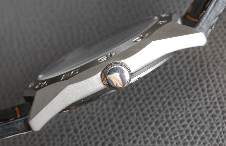 citizen-eco-drive-super-titanium-aw0060--33