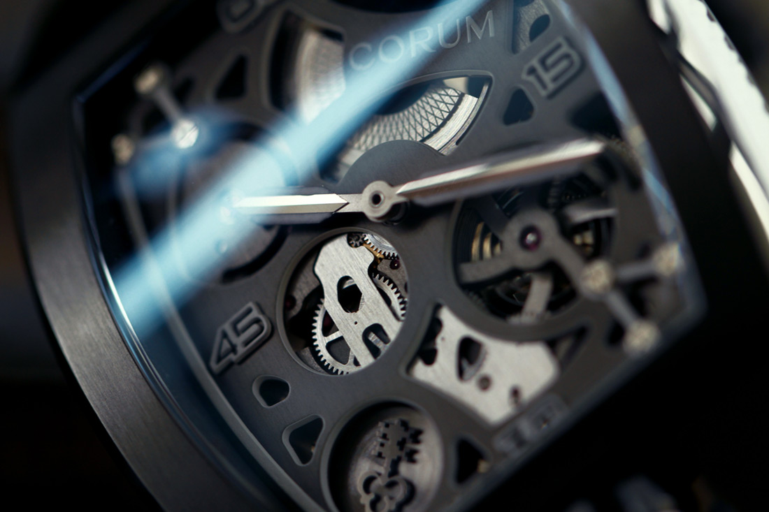 Corum Heritage Corum Lab 01 closeup