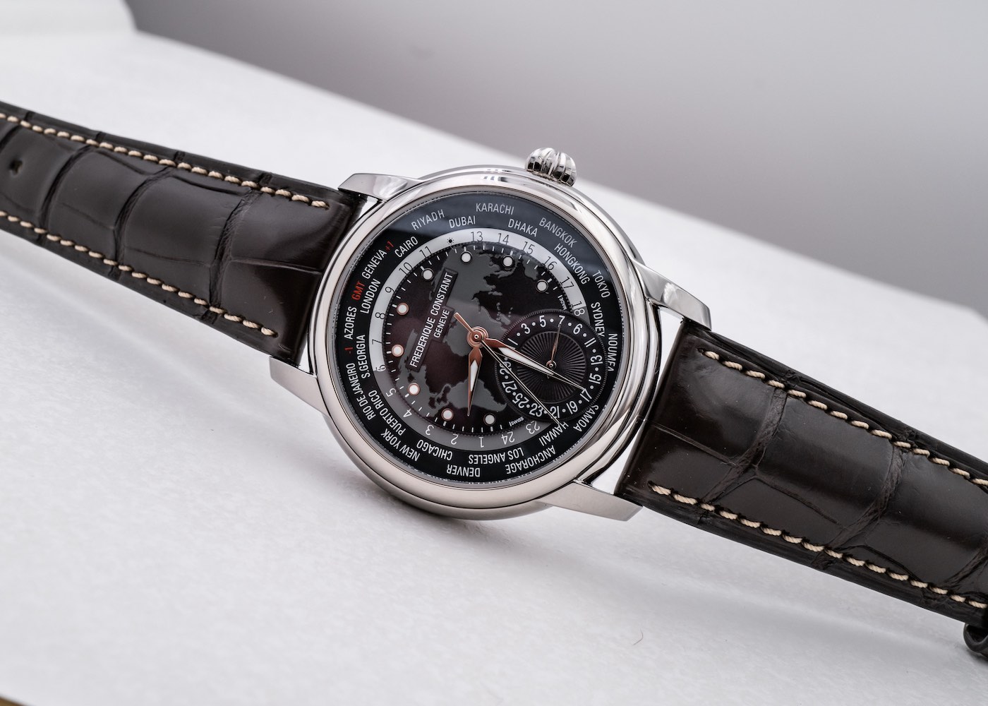 frederique constant worldtimer manufacture