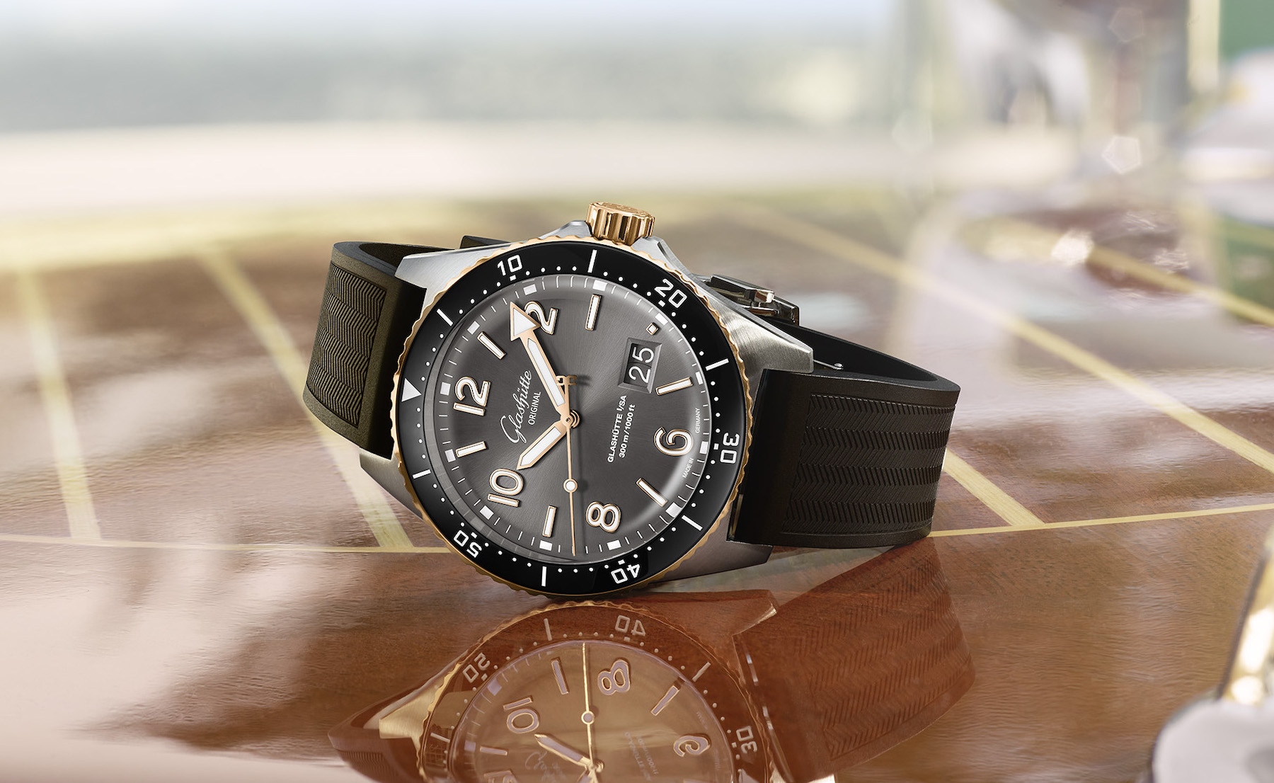 glashuette original seaq panarama date