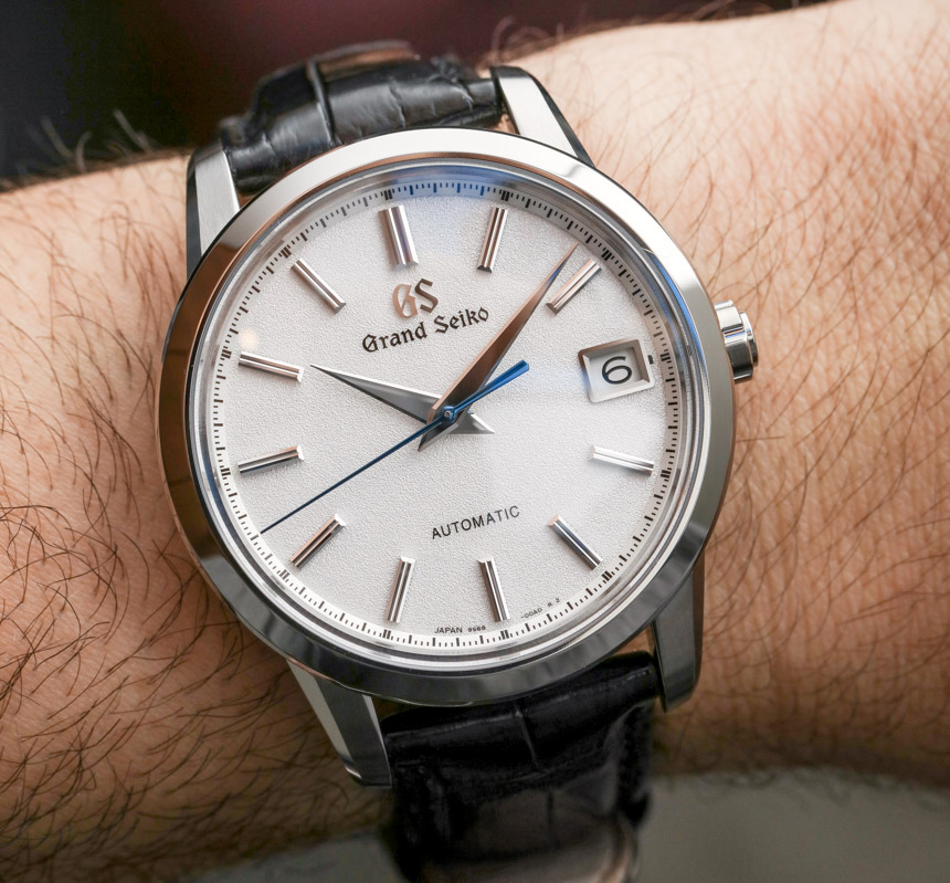 Grand-Seiko-SBGR305--01