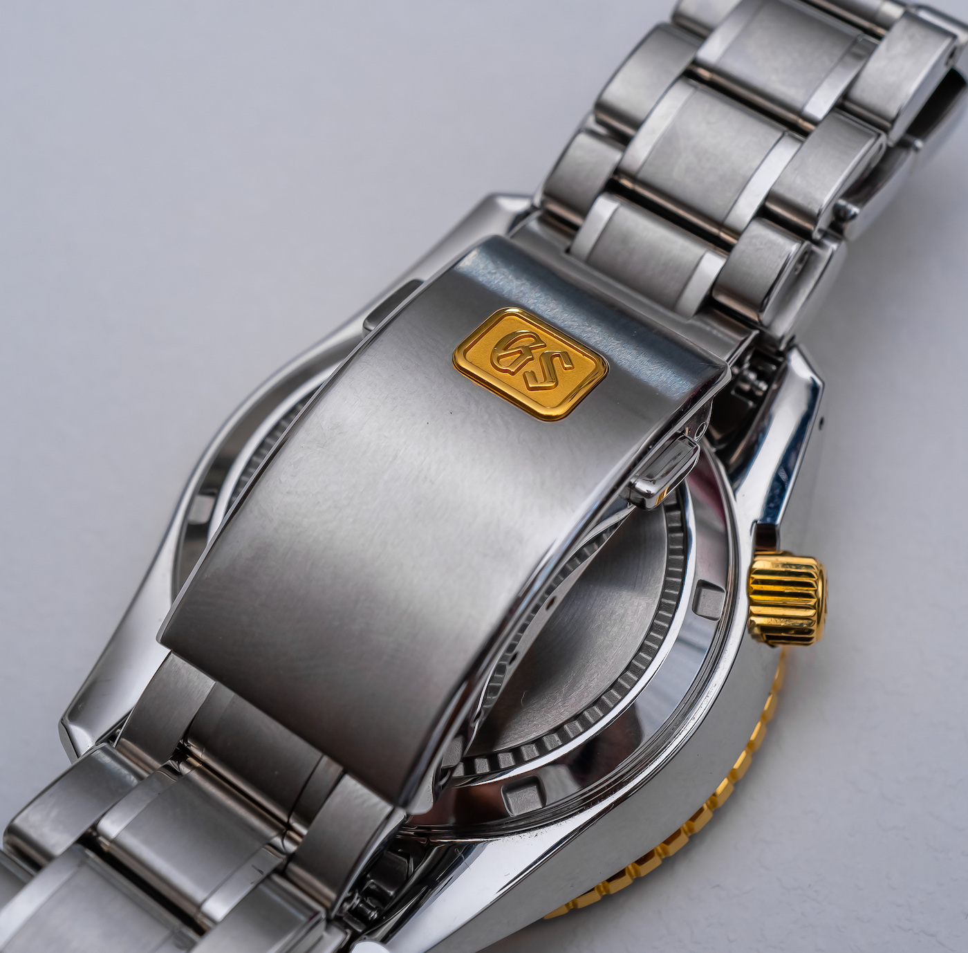 grand seiko spring drive gmt sbge248