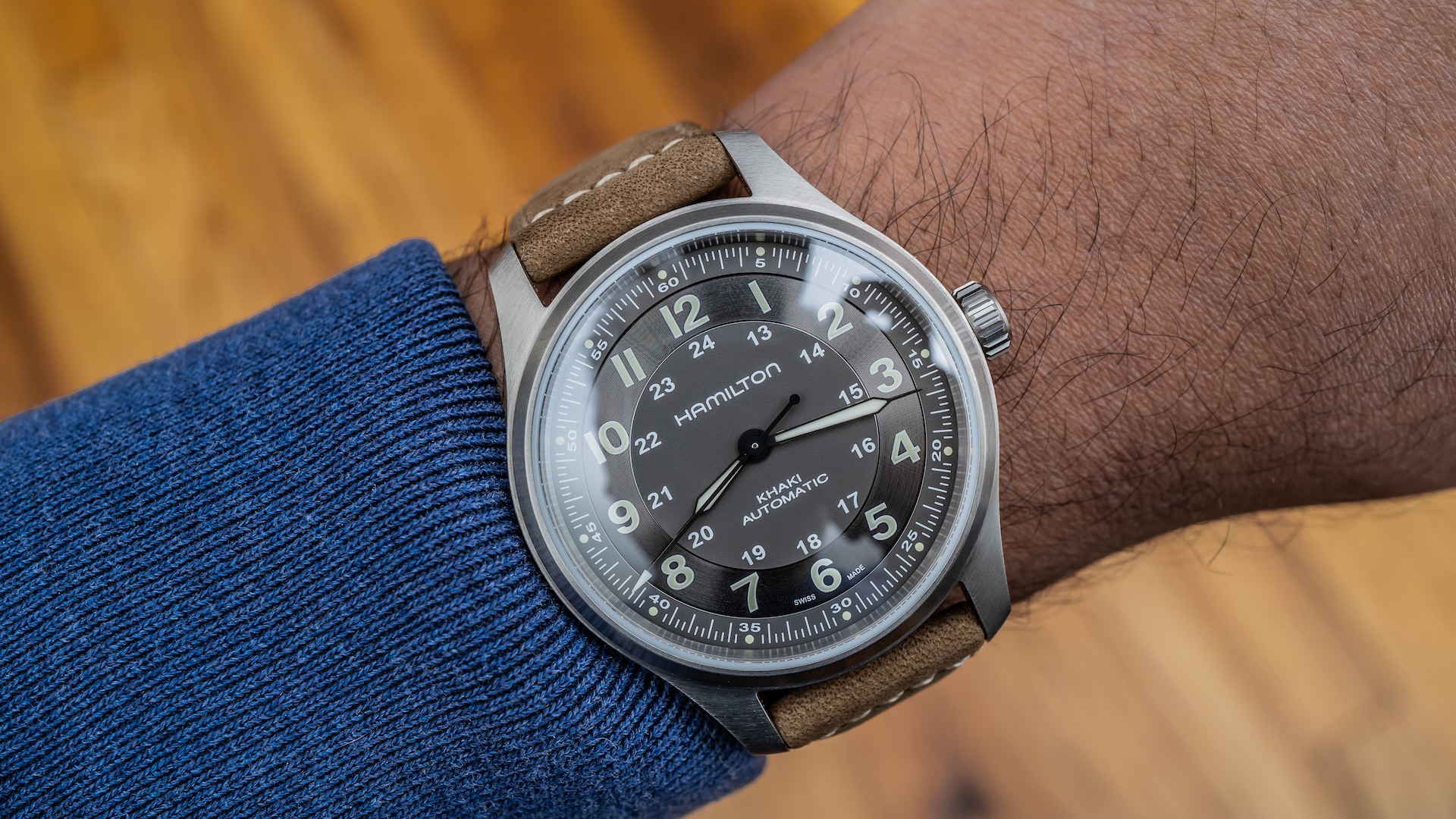hamilton khaki field titanium