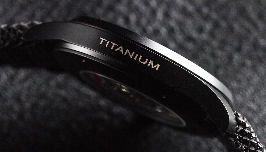 Hamilton-khaki-field-titanium-auto-3