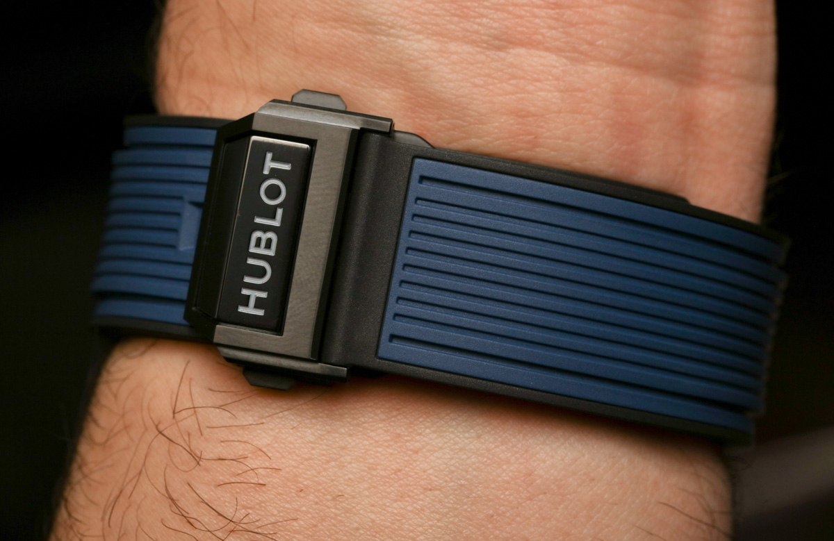 Hublot Meca-10 Ceramic Blue rubber strap