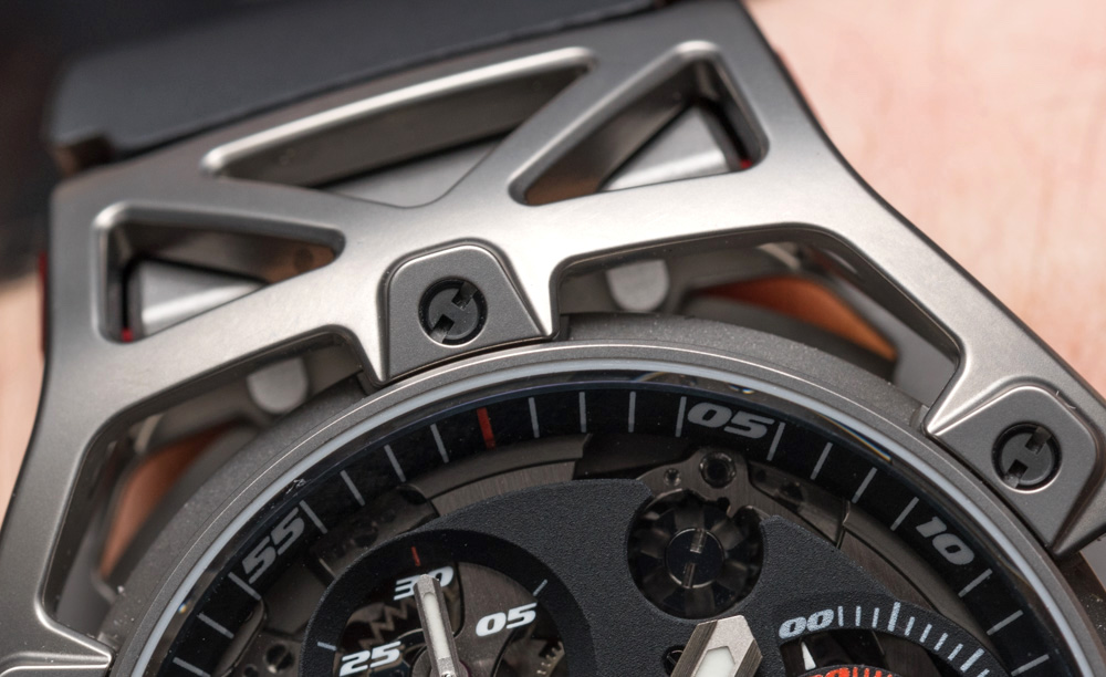 Hublot-Techframe-Ferrari-70-Years-Tourbillon-Chronograph--19