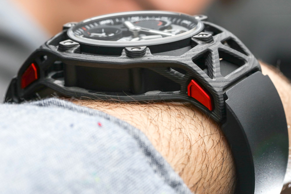 Hublot-Techframe-Ferrari-70-Years-Tourbillon-Chronograph--7