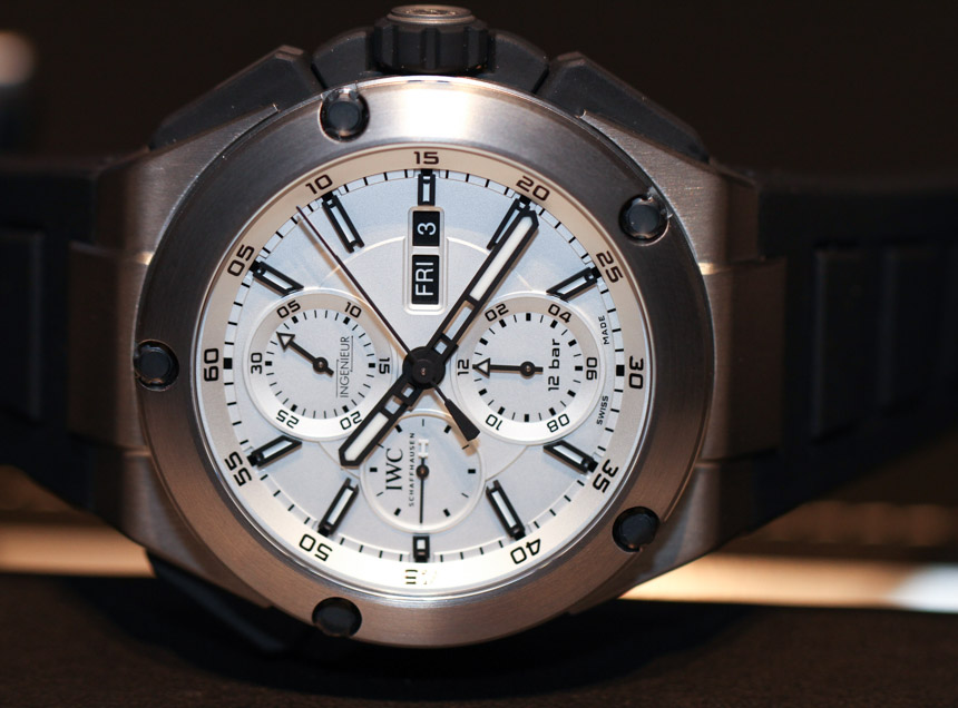 IWC_Ingenieur_Double_Chronograph_Titanium-3