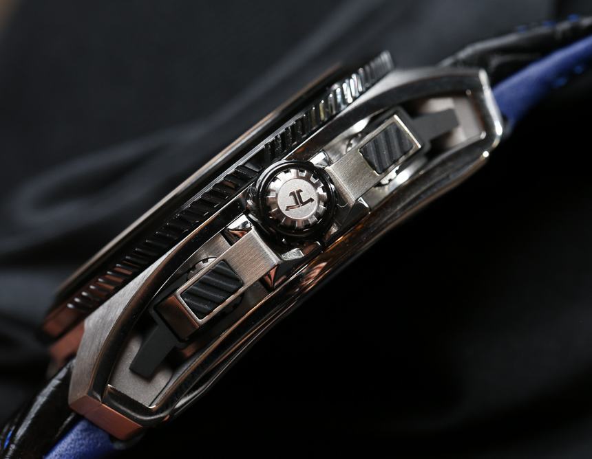 Jaeger-LeCoultre-Master-Compressor-Extreme-Lab-2-blue-q203t541-11