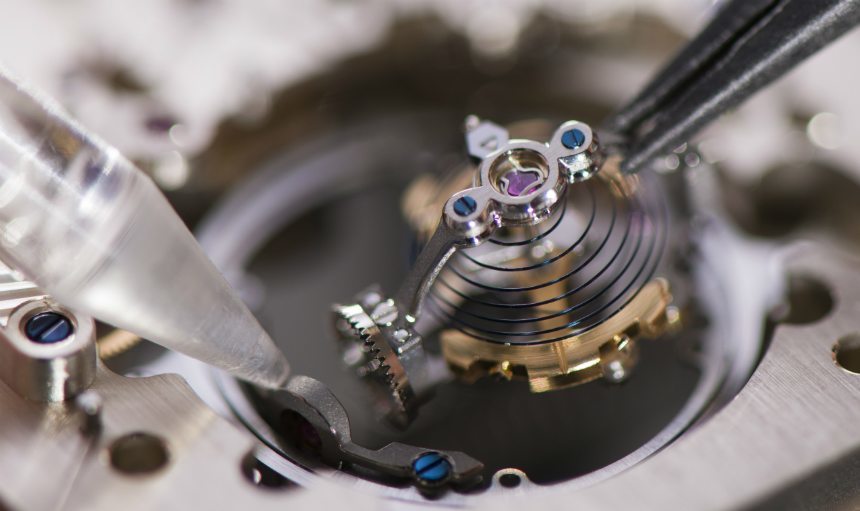 Jaeger-LeCoultre-Reverso-Tribute-Gyrotourbillon--6