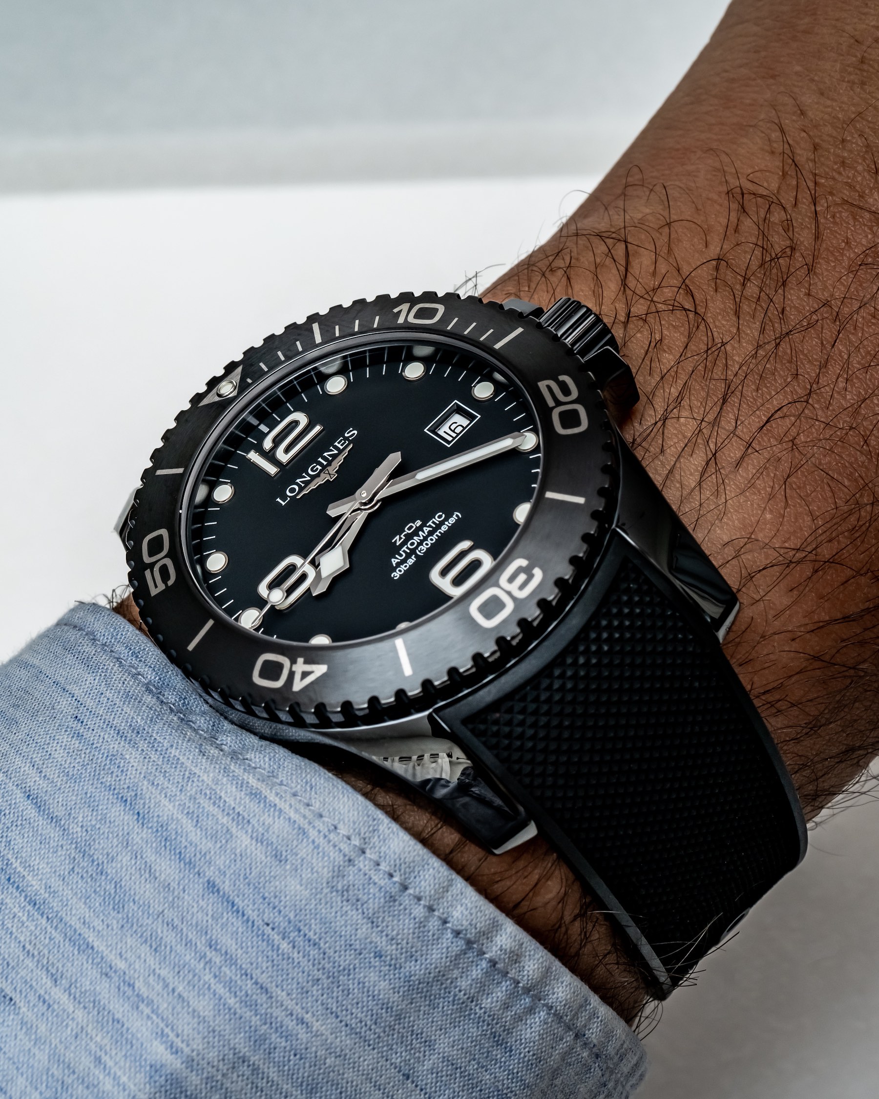 longines hydroconquest black ceramic