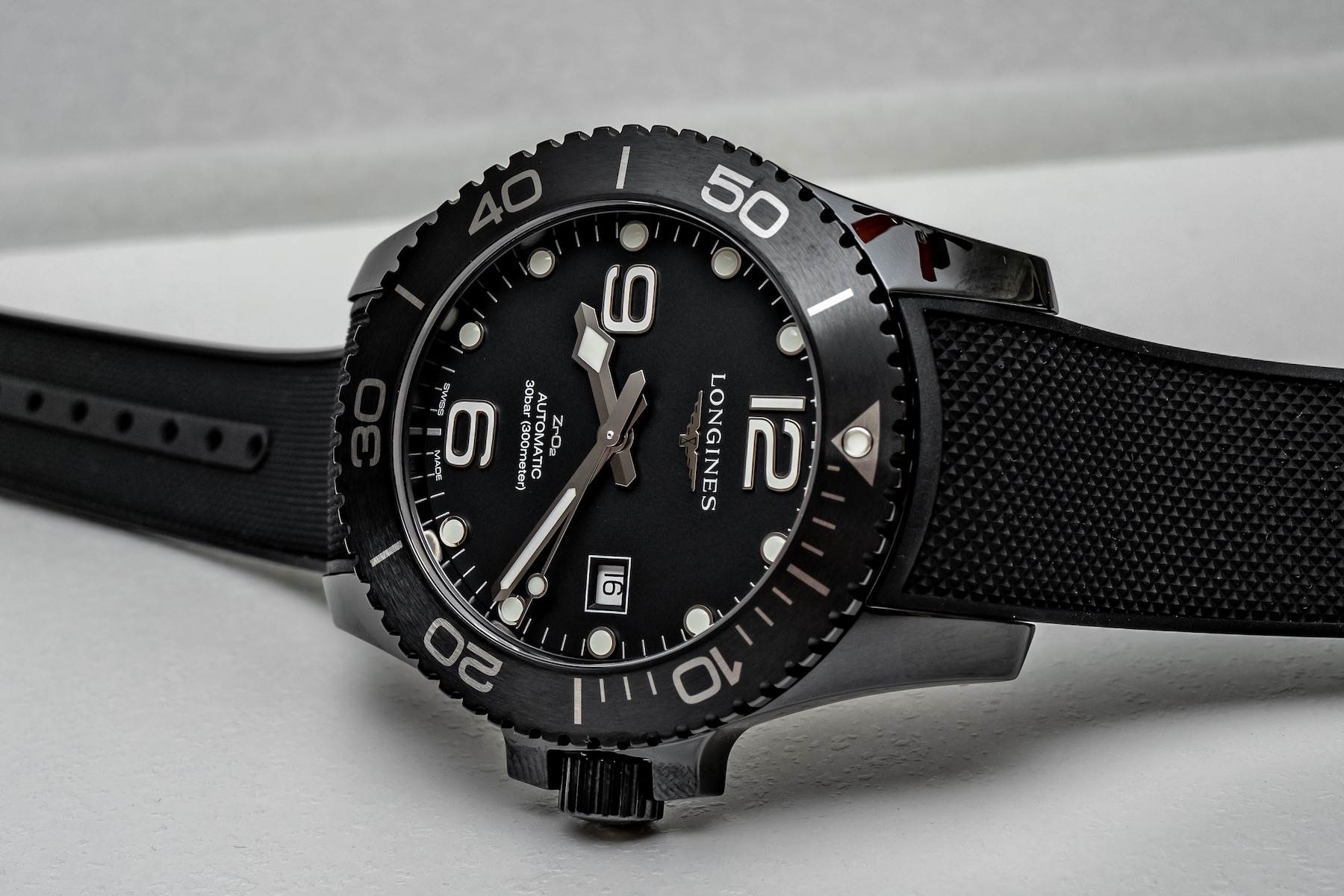 longines hydroconquest black ceramic