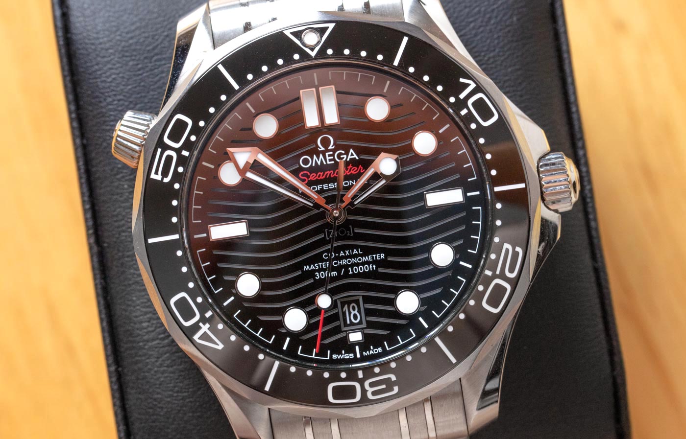 omaga seamaster 300m co-axial master chronometer