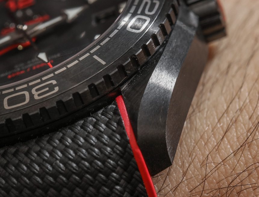 Omega-Seamaster-Planet-Ocean-GMT-Deep-Black--14