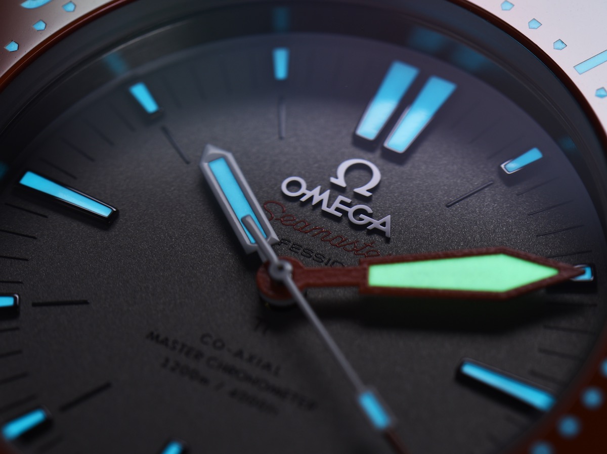 omega-seamaster-ploprof-1200m-co-axial-master-chronometer-orange-22790552199002--35