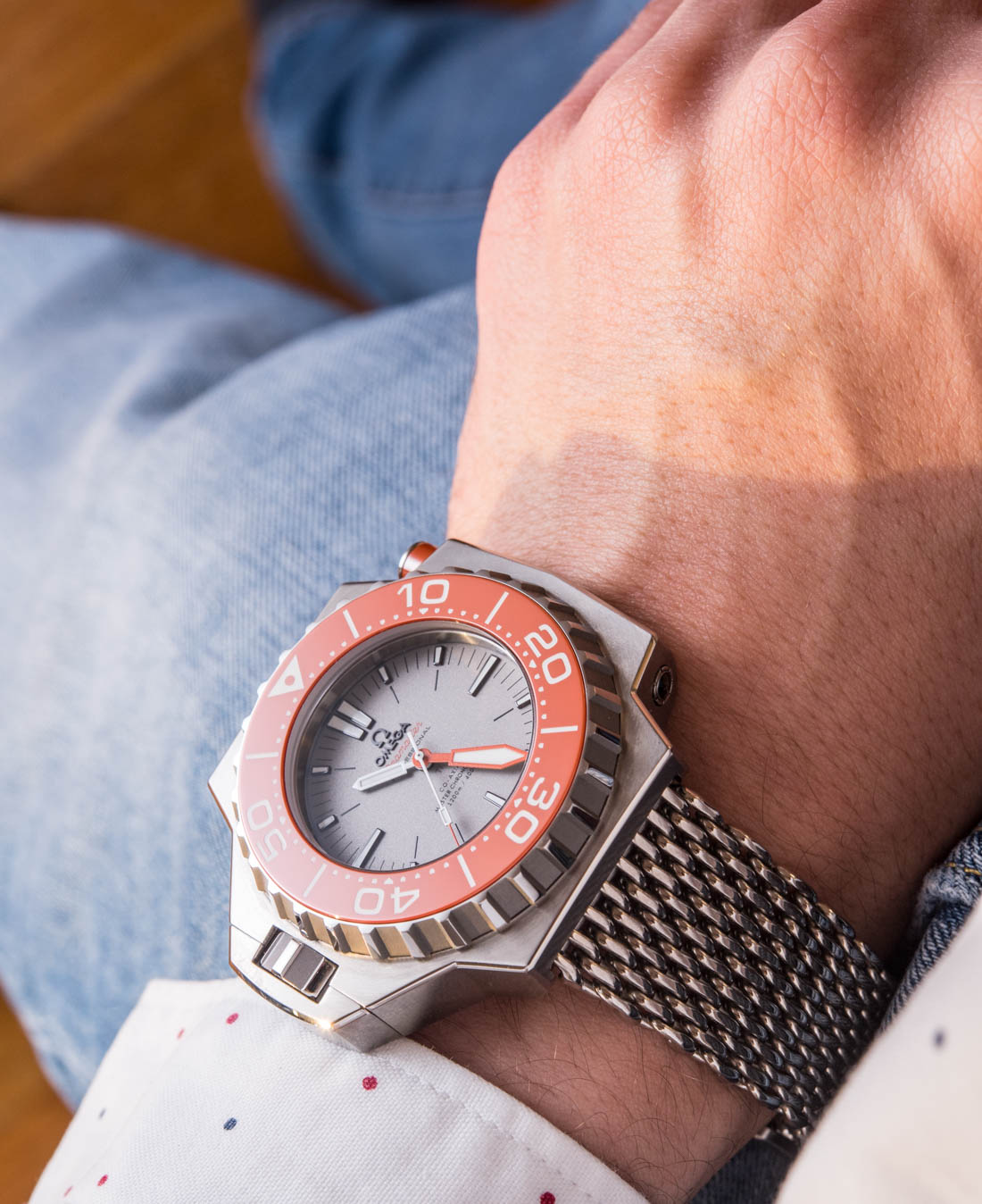 omega-seamaster-ploprof-1200m-co-axial-master-chronometer-orange-22790552199002--36