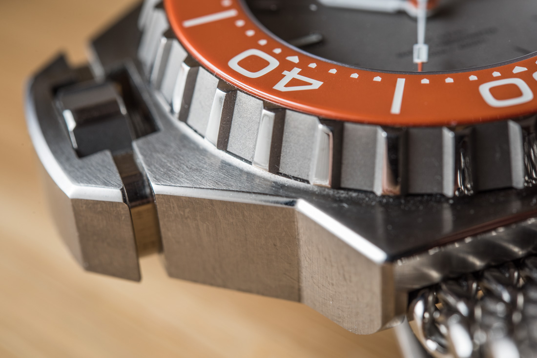 omega-seamaster-ploprof-1200m-co-axial-master-chronometer-orange-22790552199002--5