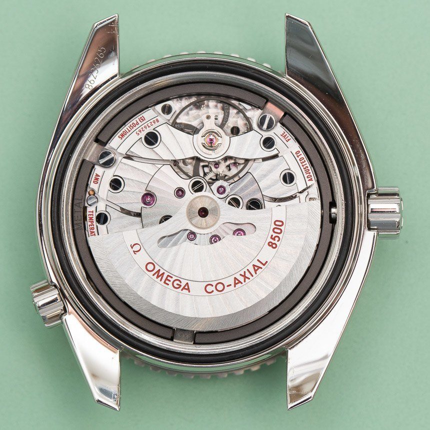 Omega-Seamaster-Watch-Movements-compared-5