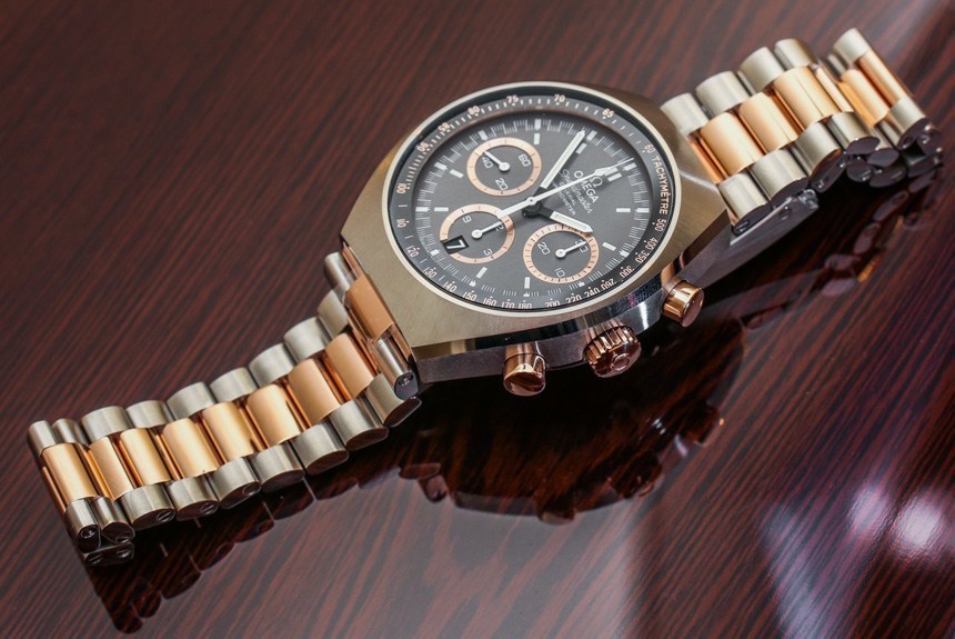 Omega-Speedmaster-Mark-II-Two-Tone-Sedna-032720435001001--7