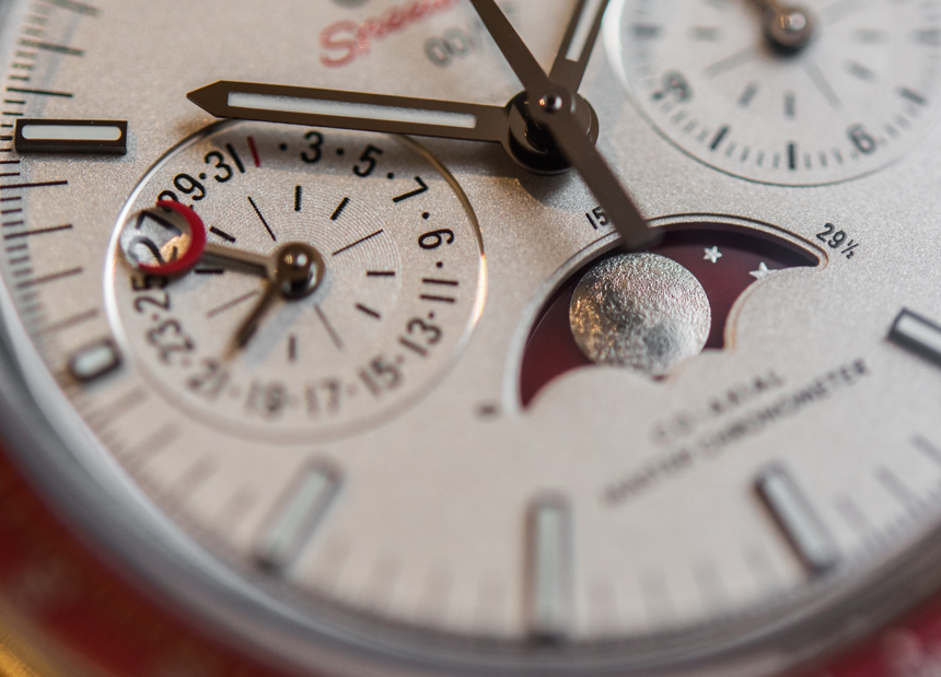 Omega-Speedmaster-Moonphase-Chronograph-Master-Chronometer--20