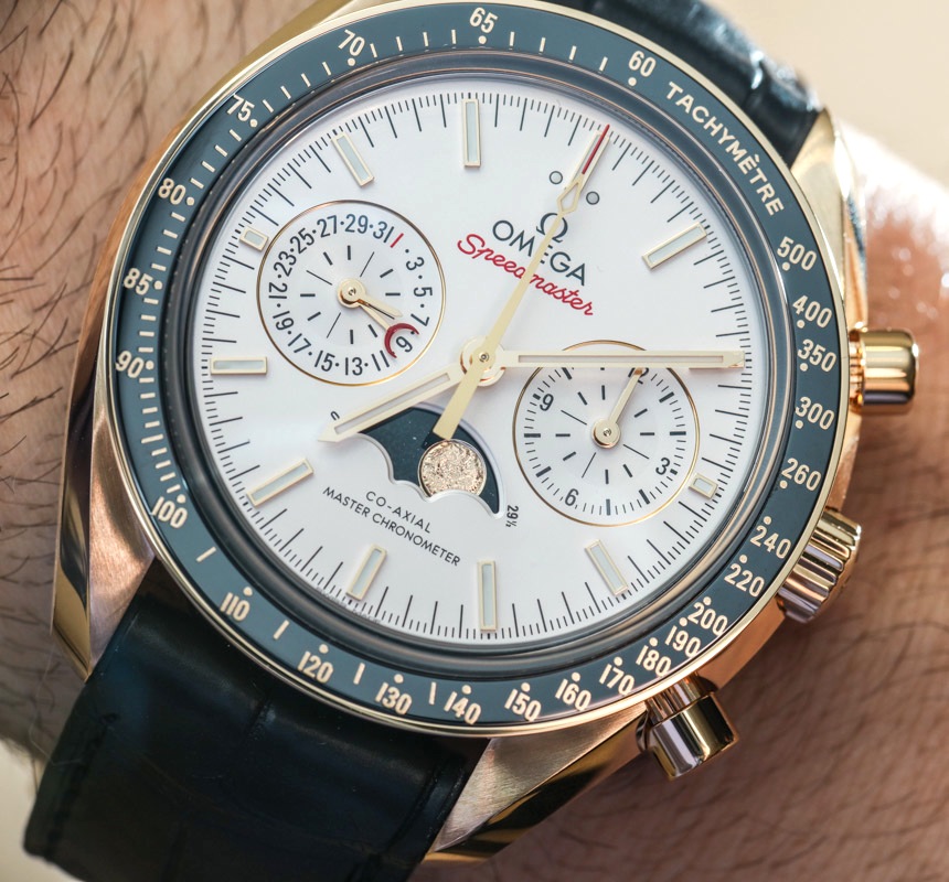 Omega-Speedmaster-Moonphase-Chronograph-Master-Chronometer--55