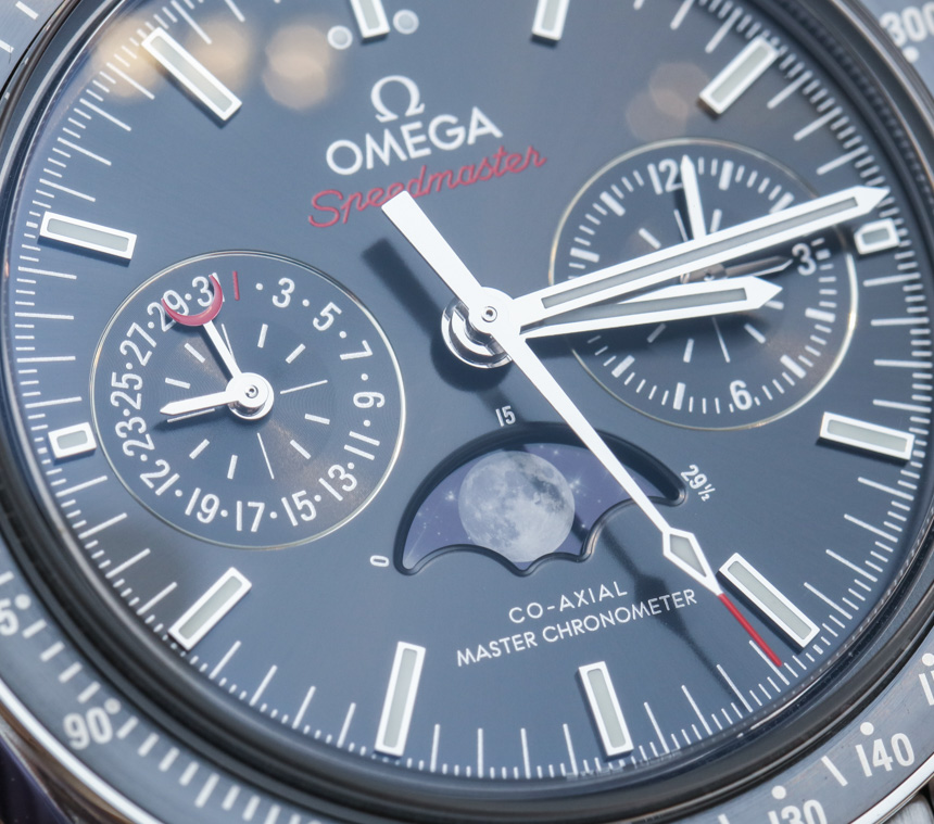 Omega-Speedmaster-Moonphase-Chronograph-Master-Chronometer--62