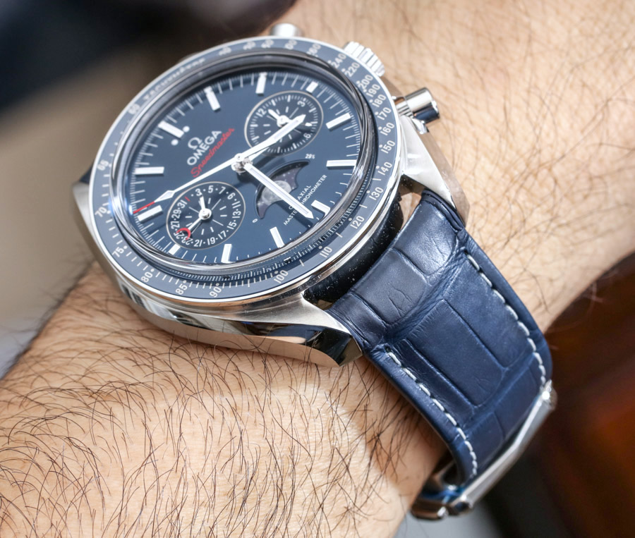 Omega-Speedmaster-Moonwatch-Co-Axial-Master-Chronometer-Moonphase-Chronograph-30433445203001--27